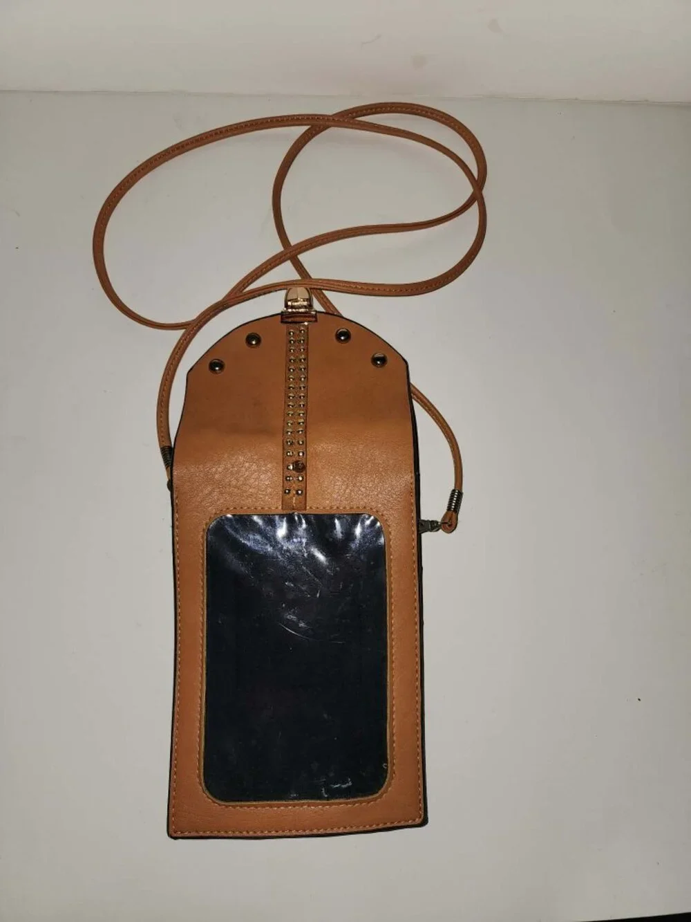 Share Crossbody pouch for cellphone, faux leather